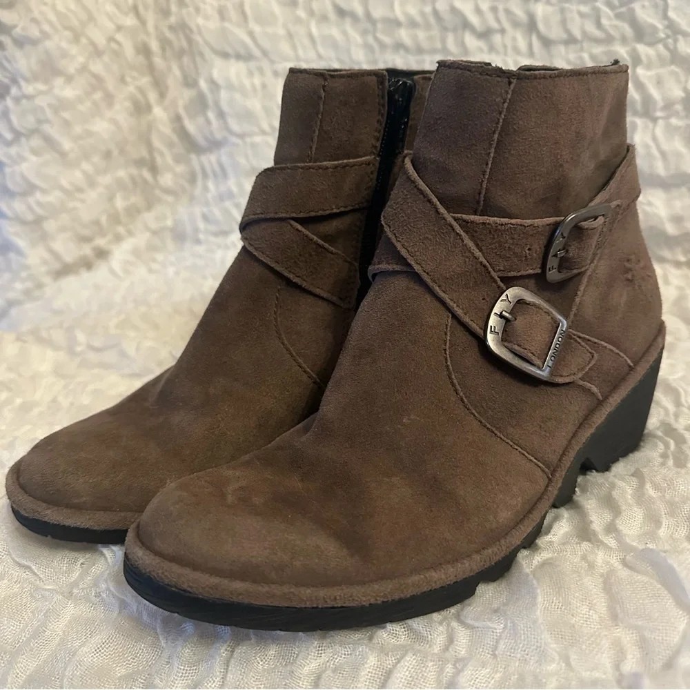 Brown Suede Wedge Ankle Boots Buckle Comfort Booties Size 6
